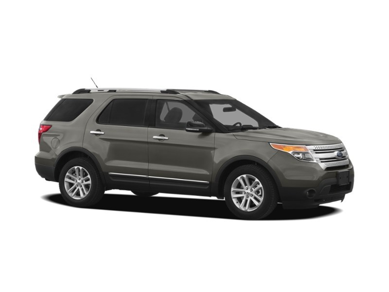 2011 Ford Explorer 4WD 4dr V6 SelectShift Auto XLT Exterior Shot 17