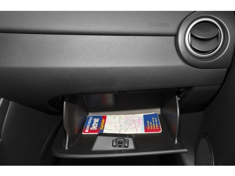 2011 Mazda Mazda2 4dr HB Man GX Interior Shot 4