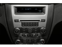 2012 Ford Fusion 4dr Sdn SE FWD Interior Shot 2