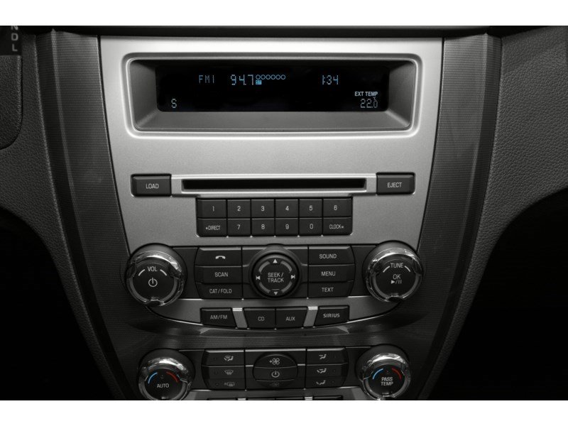 2012 Ford Fusion 4dr Sdn SE FWD Interior Shot 2