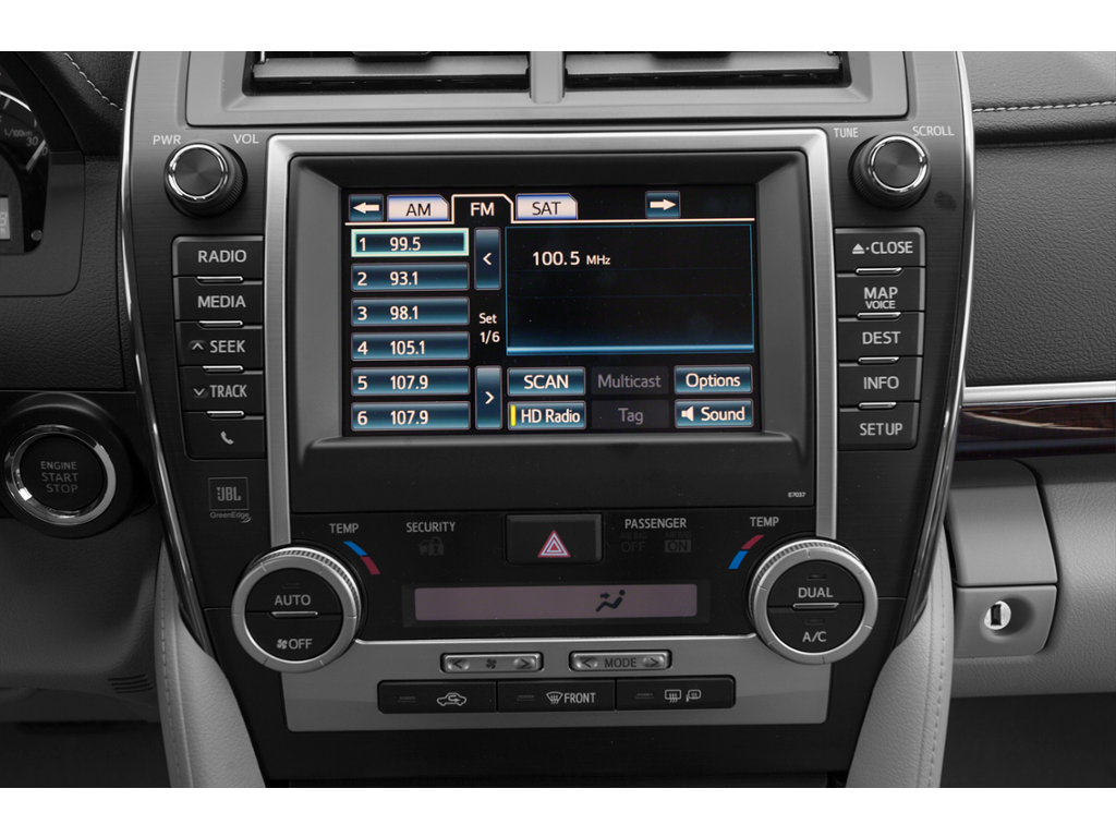 2024 Kia Seltos Interior