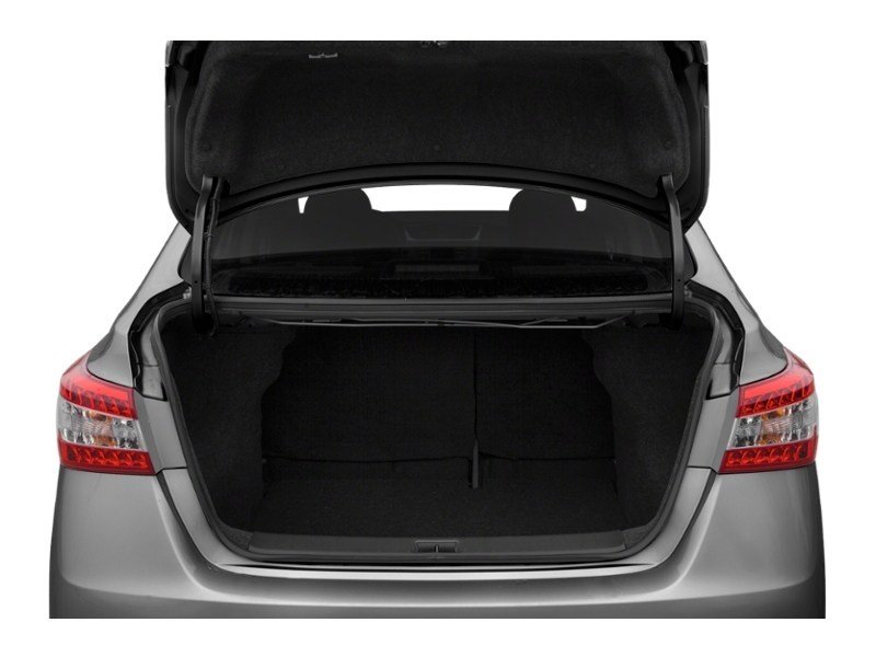 2013 Nissan Sentra 4dr Sdn Man S Exterior Shot 4