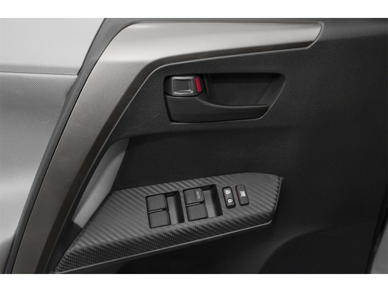 2013 Toyota RAV4 AWD 4dr Limited Exterior Shot 11