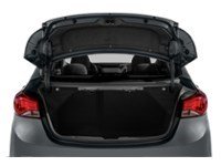 2015 Hyundai Elantra 4dr Sdn Auto GLS Exterior Shot 4