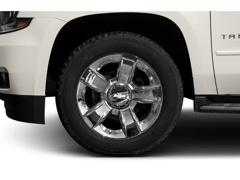 2016 Chevrolet Tahoe 4WD 4dr LTZ Exterior Shot 5