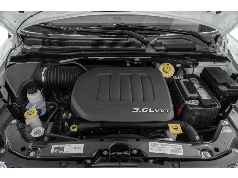 2017 Dodge Grand Caravan 4dr Wgn SXT Premium Plus Exterior Shot 3