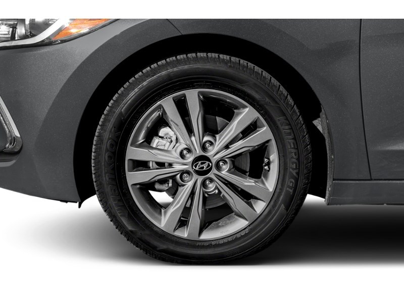 2017 Hyundai Elantra 4dr Sdn Auto GLS Exterior Shot 5