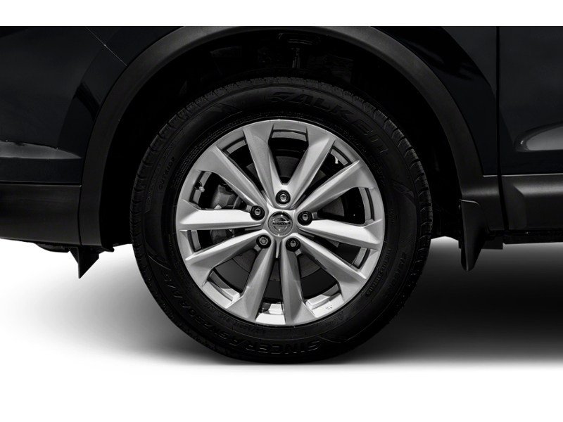 2017 Nissan Qashqai FWD 4dr S CVT Exterior Shot 5