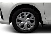2018 Toyota Yaris Hatchback 5dr LE Manual Exterior Shot 5