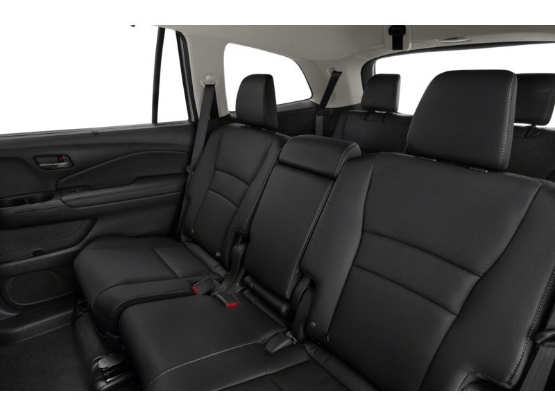 2022 Honda Pilot EX-L Navi AWD Interior Shot 5