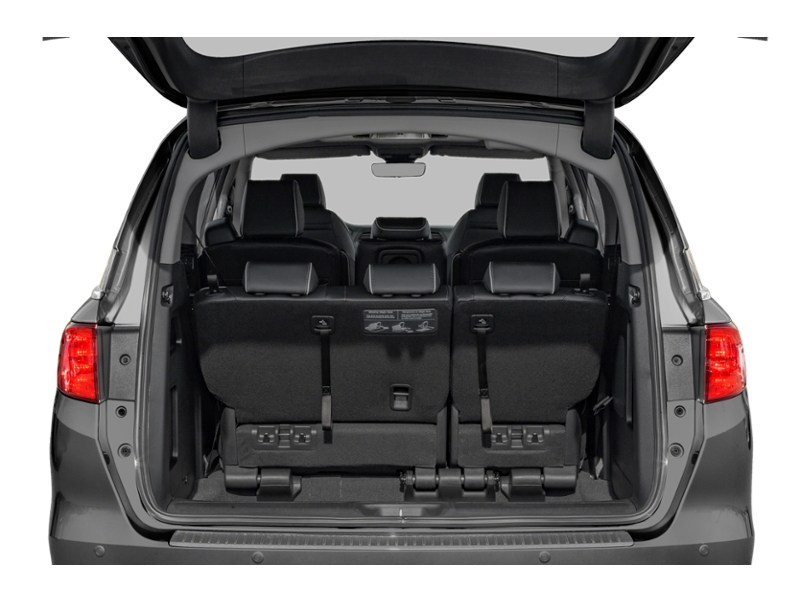 2023 Honda Odyssey Touring Auto Exterior Shot 4