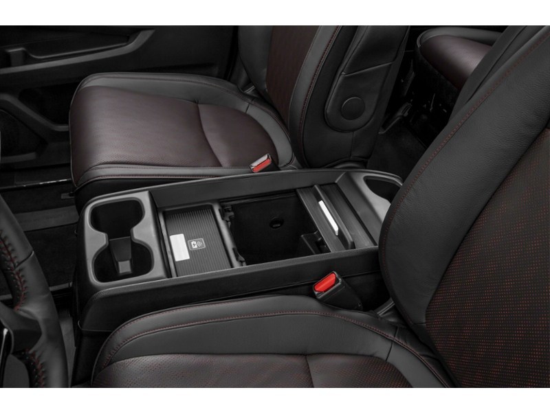 2024 Honda Odyssey Black Edition Auto Interior Shot 7