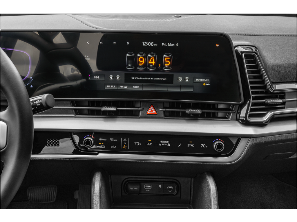 2025 Kia Sportage Interior