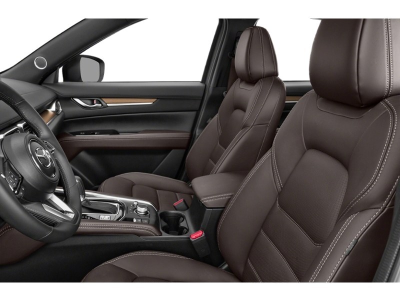 2024 Mazda CX-5 Signature AWD Interior Shot 4