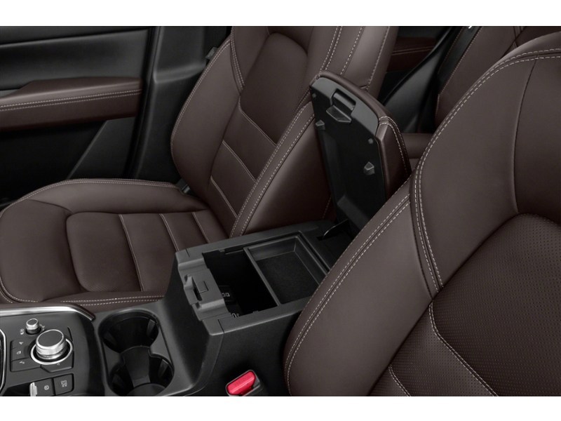 2024 Mazda CX-5 Signature AWD Interior Shot 7
