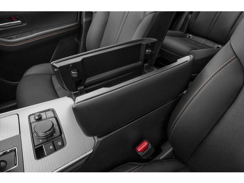 2025 Mazda CX-90 MHEV GT AWD Interior Shot 7