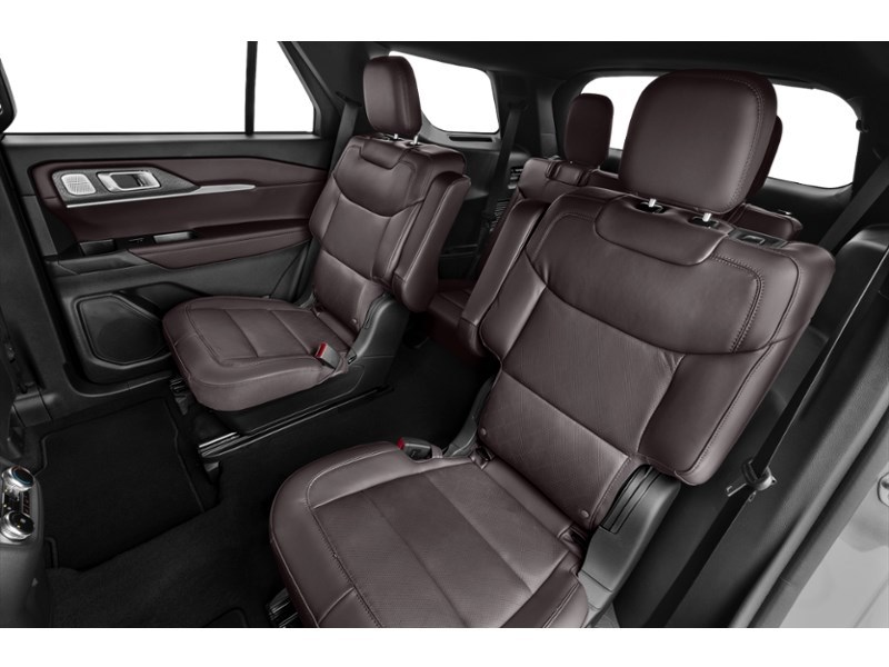 2027 Ford Explorer Platinum 4WD Interior Shot 5