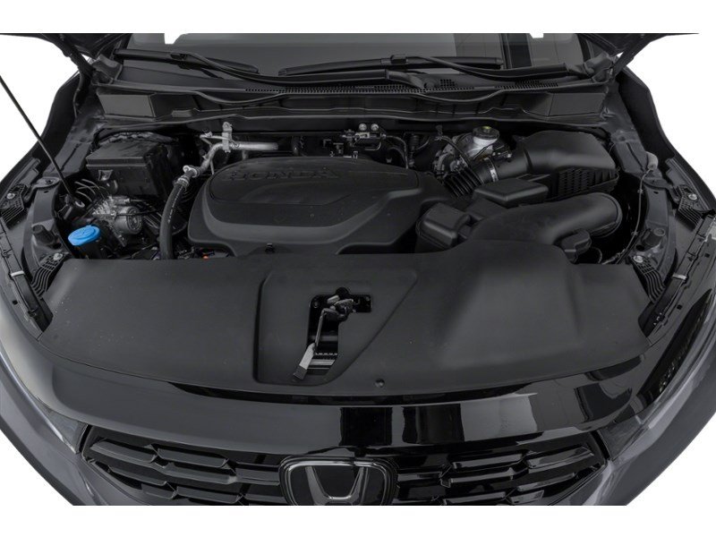 2026 Honda Odyssey Touring Auto Exterior Shot 3