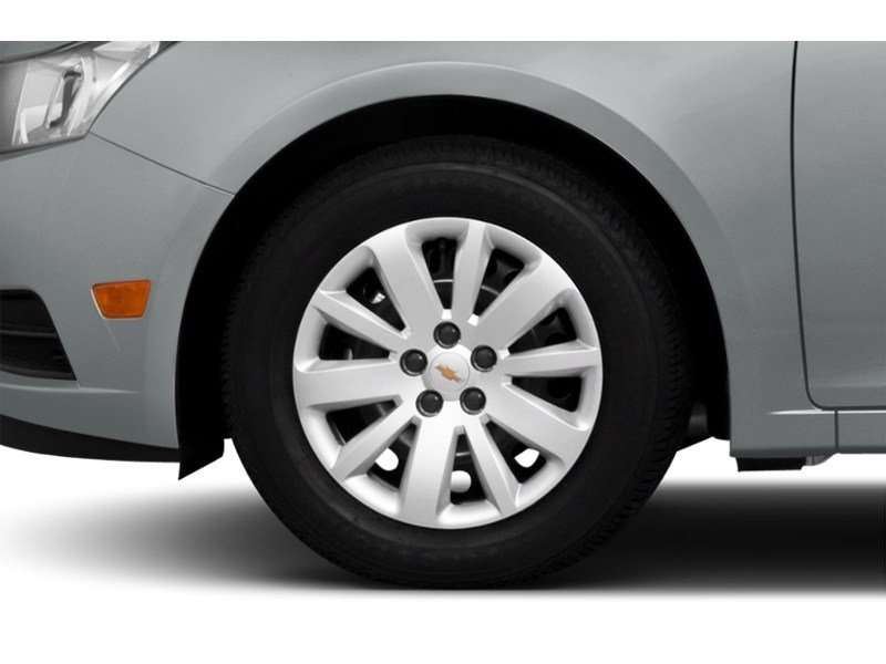 2014 Chevrolet Cruze 4dr Sdn 1LT Exterior Shot 5