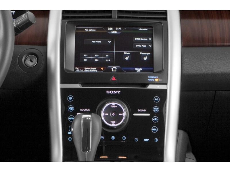 2014 Ford Edge 4dr SEL AWD Interior Shot 1