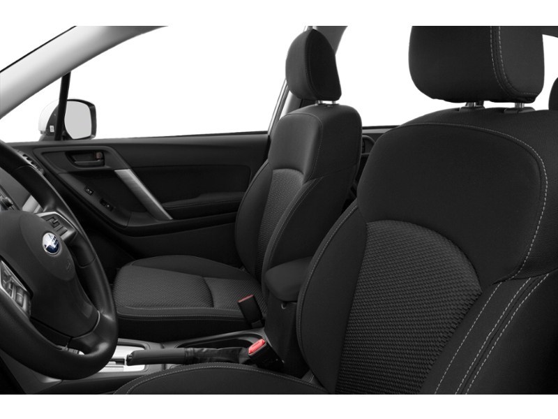 2014 Subaru Forester 5dr Wgn Auto 2.5i Interior Shot 4