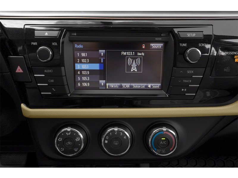 2016 Toyota Corolla 4dr Sdn CVT LE Interior Shot 2