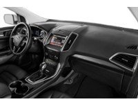 2018 Ford Edge Titanium AWD Interior Shot 1