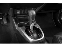 2015 Honda Fit 5dr HB CVT EX-L Navi Exterior Shot 9