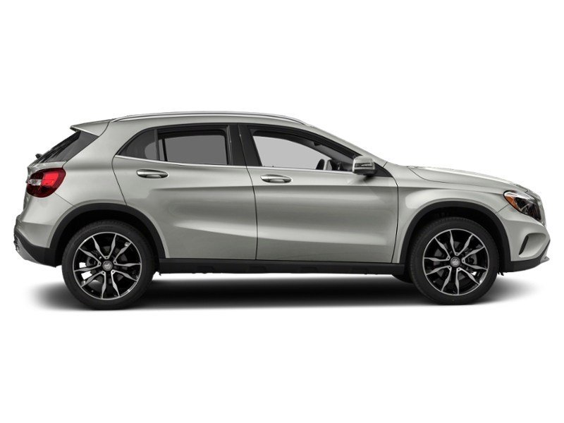 2015 Mercedes-Benz GLA-Class 4MATIC 4dr GLA 250 Exterior Shot 11