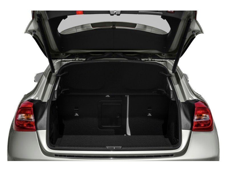 2015 Mercedes-Benz GLA-Class 4MATIC 4dr GLA 250 Exterior Shot 4