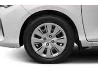 2016 Toyota Yaris 5dr HB Auto LE Exterior Shot 5