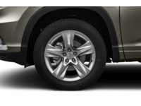 2015 Toyota Highlander XLE Exterior Shot 5