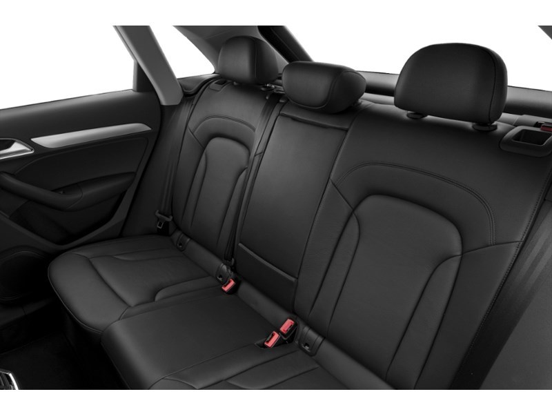 2018 Audi Q3 2.0 TFSI quattro Technik Tiptronic Interior Shot 5