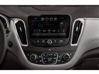 2018 Chevrolet Malibu 4dr Sdn Premier w/2LZ Interior Shot 2