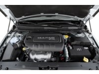 2015 Chrysler 200 4dr Sdn Limited FWD Exterior Shot 3