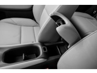 2016 Honda HR-V 4WD 4dr CVT EX-L w/Navi Interior Shot 8