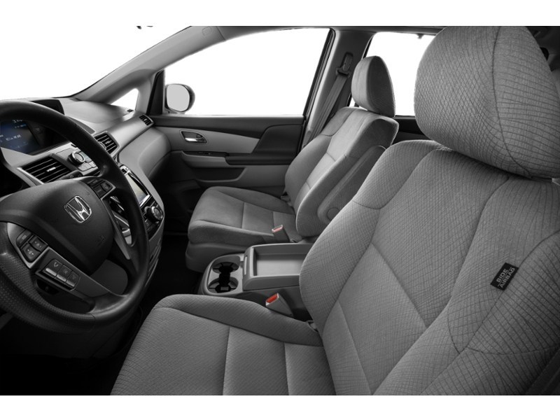 2016 Honda Odyssey 4dr Wgn SE Interior Shot 4