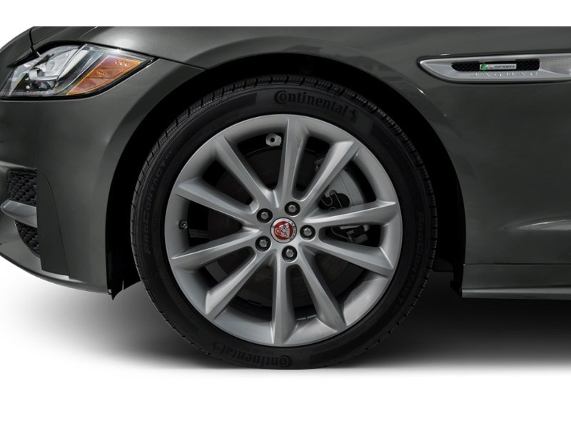 2016 Jaguar XF 4dr Sdn R-Sport Exterior Shot 5