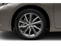 2016 Lexus ES 300h 4dr Sdn Exterior Shot 5
