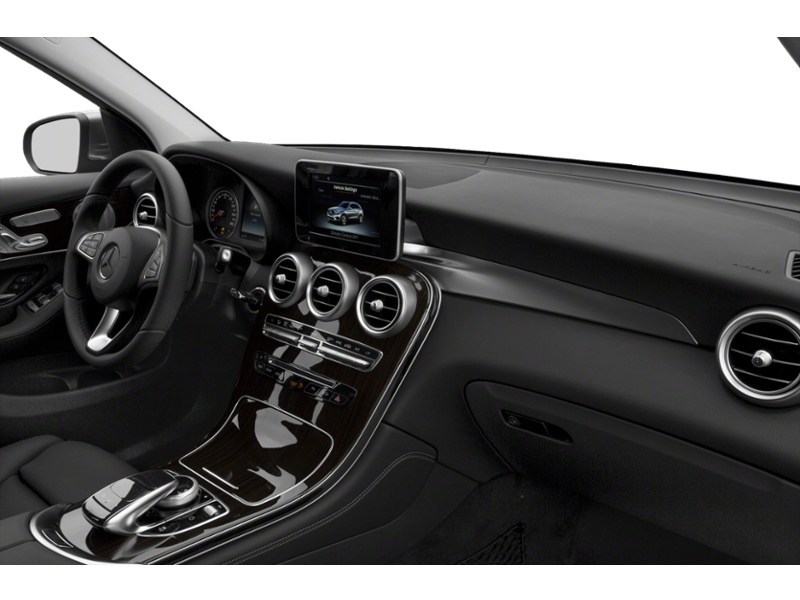 2018 Mercedes-Benz GLC 300 GLC 300 4MATIC SUV Interior Shot 1