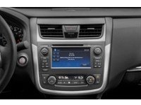 2017 Nissan Altima 4dr Sdn I4 CVT 2.5 SL Interior Shot 2