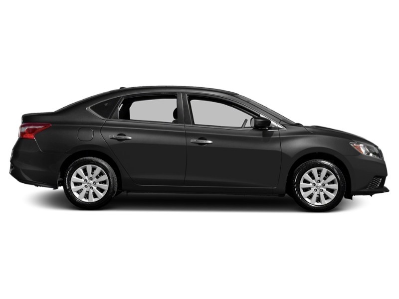2018 Nissan Sentra SV CVT Exterior Shot 11
