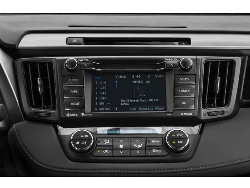 2018 Toyota RAV4 FWD XLE/ SUPER LOW KM/BLIND SPOT Interior Shot 2