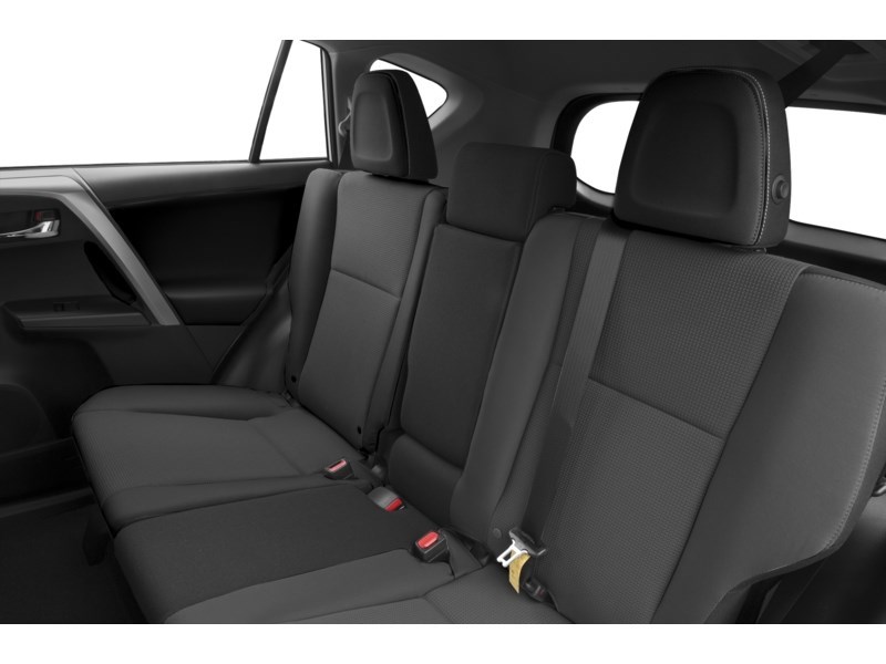2018 Toyota RAV4 FWD XLE/ SUPER LOW KM/INCOMING Interior Shot 5