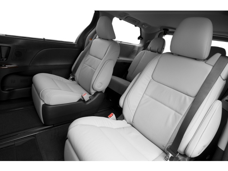 2015 Toyota Sienna 5dr Limited 7-Pass FWD Interior Shot 5