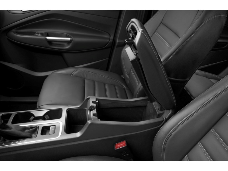2018 Ford Escape Titanium 4WD Interior Shot 7