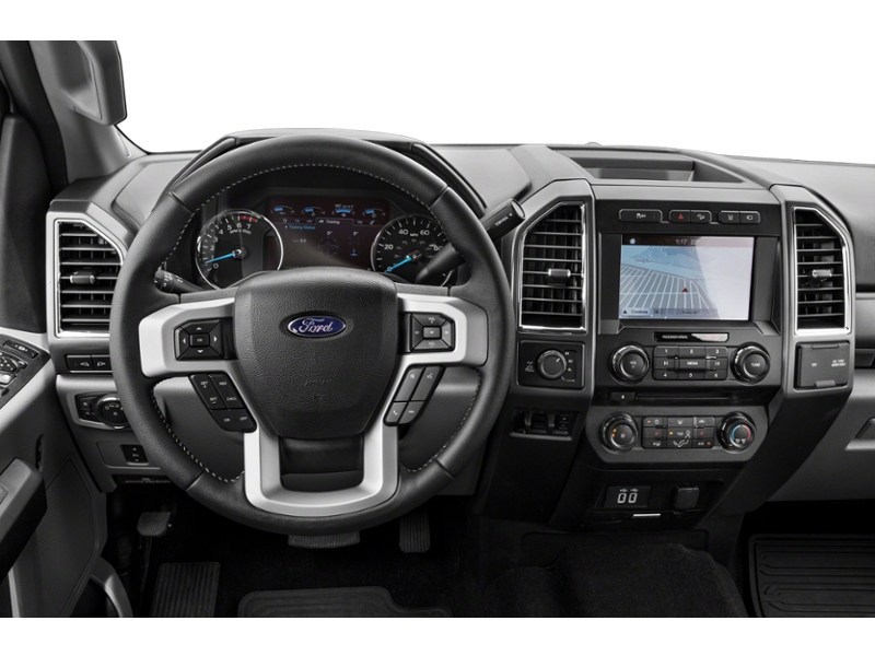 2019 Ford Super Duty F-250 SRW XLT 4WD Crew Cab 6.75' Box Interior Shot 3