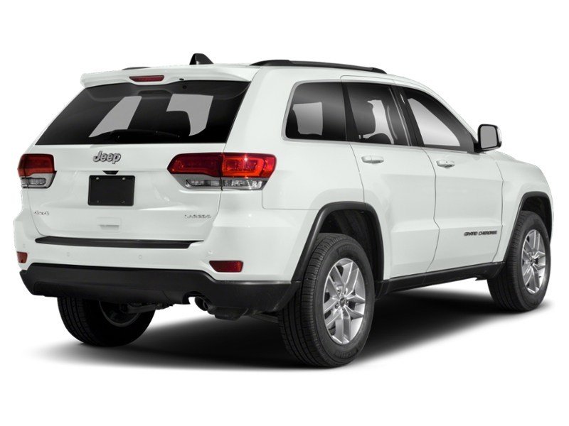 2019 Jeep Grand Cherokee Altitude 4x4 Exterior Shot 2