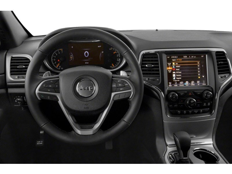 2021 Jeep Grand Cherokee Laredo 4x4 Interior Shot 3