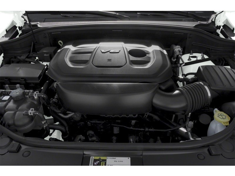 2019 Jeep Grand Cherokee Altitude 4x4 Exterior Shot 3